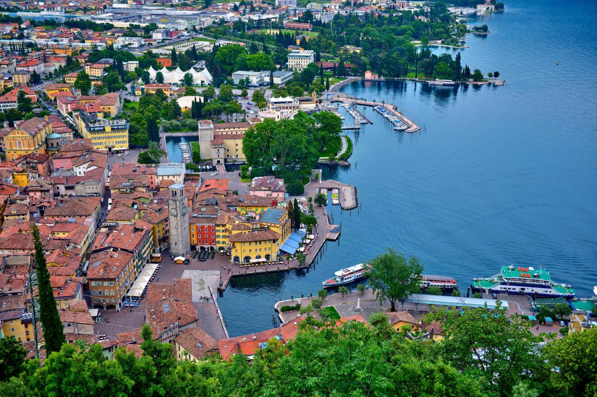Casa Del Faro - Happy Appartement Peschiera del Garda